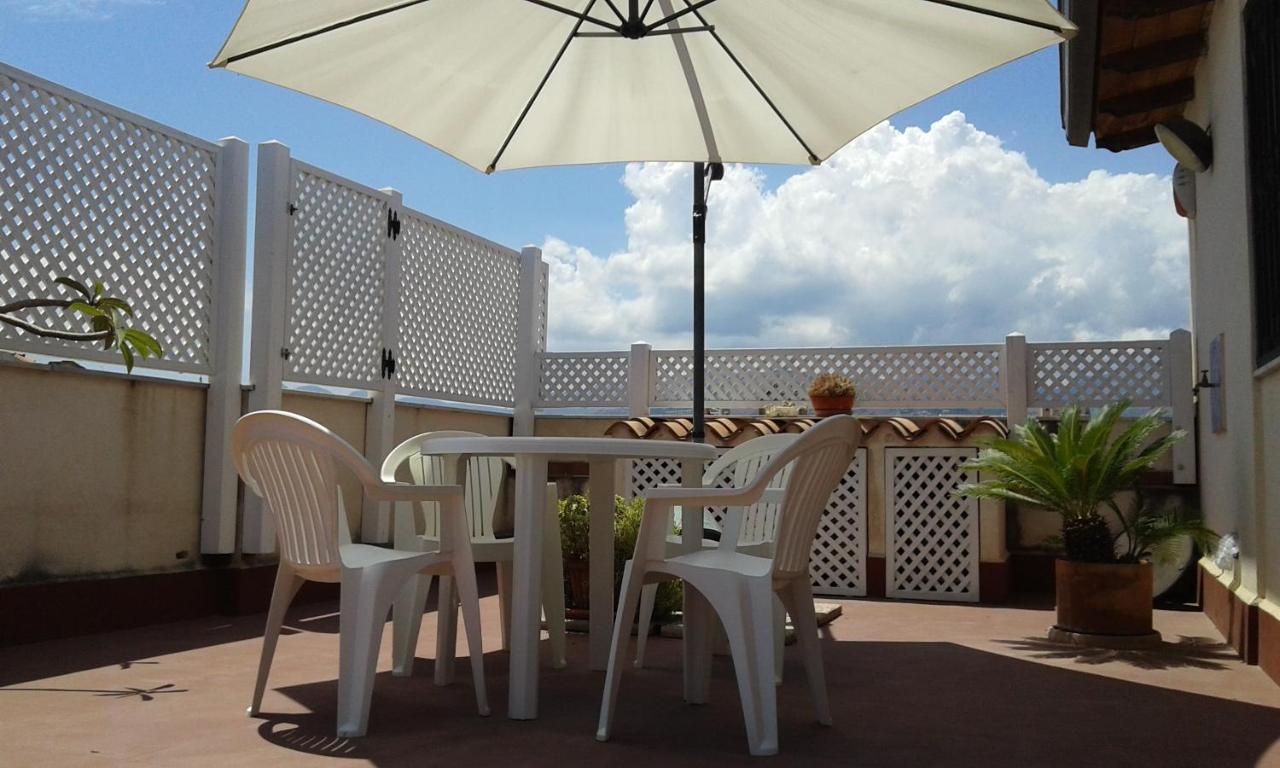 A Casa Di Armando Apartment ปาแลร์โม ภายนอก รูปภาพ